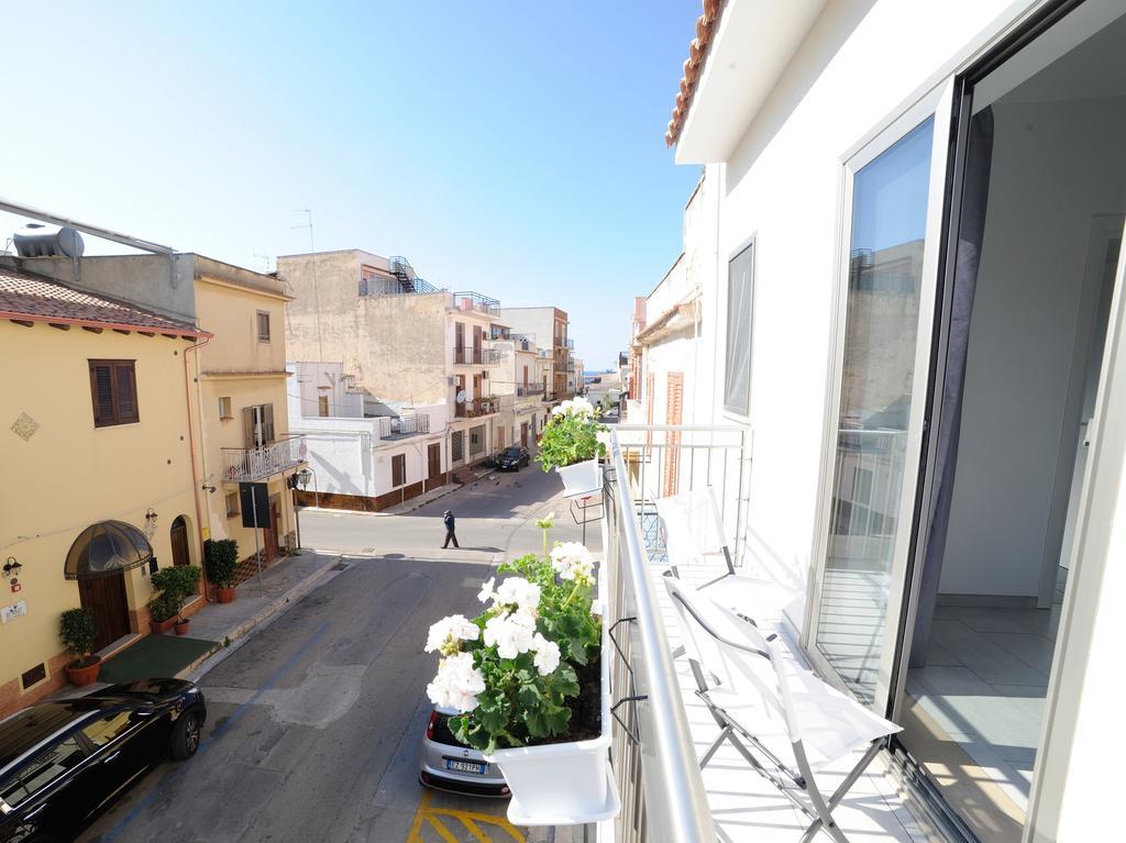 Le Quattro Perle Apartment Terrasini Exterior photo