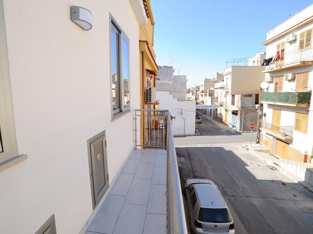 Le Quattro Perle Apartment Terrasini Exterior photo